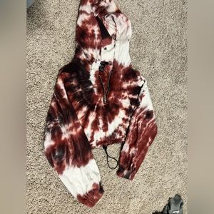 Cropped tie dye hoodie